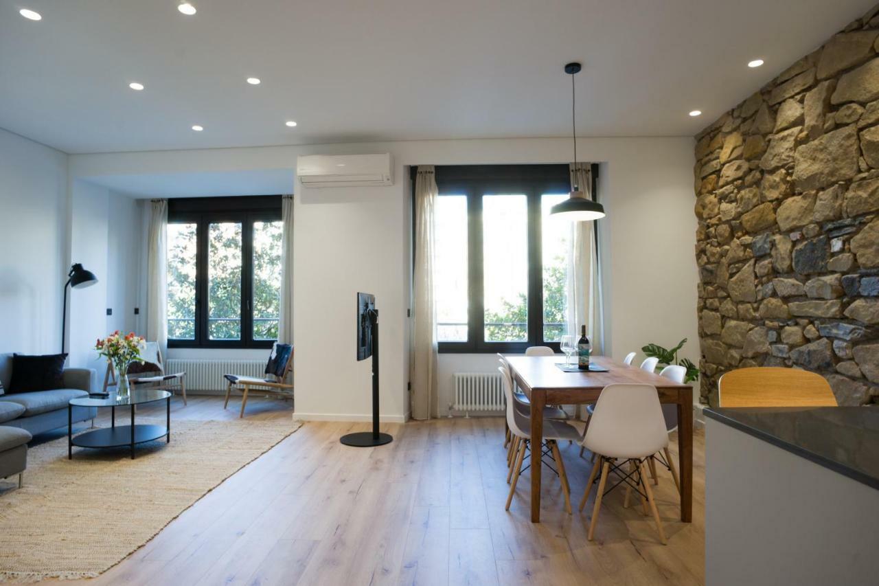 Cantabric Plaza / Iberorent Apartments San Sebastian Bagian luar foto